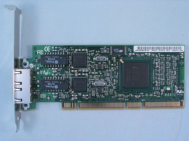 Intel® EtherExpress® PRO/100 S Server Dual Port Abbildung der NIC Intel® EtherExpress® PRO/100 S Dual Port
