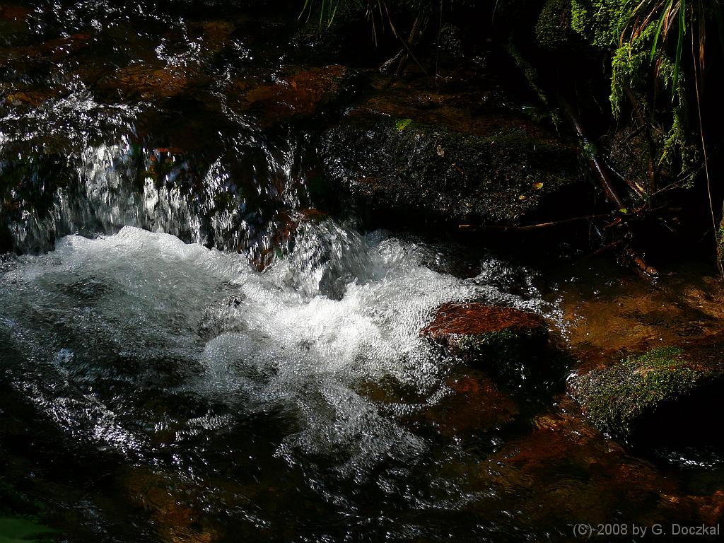 20080821-102657-27