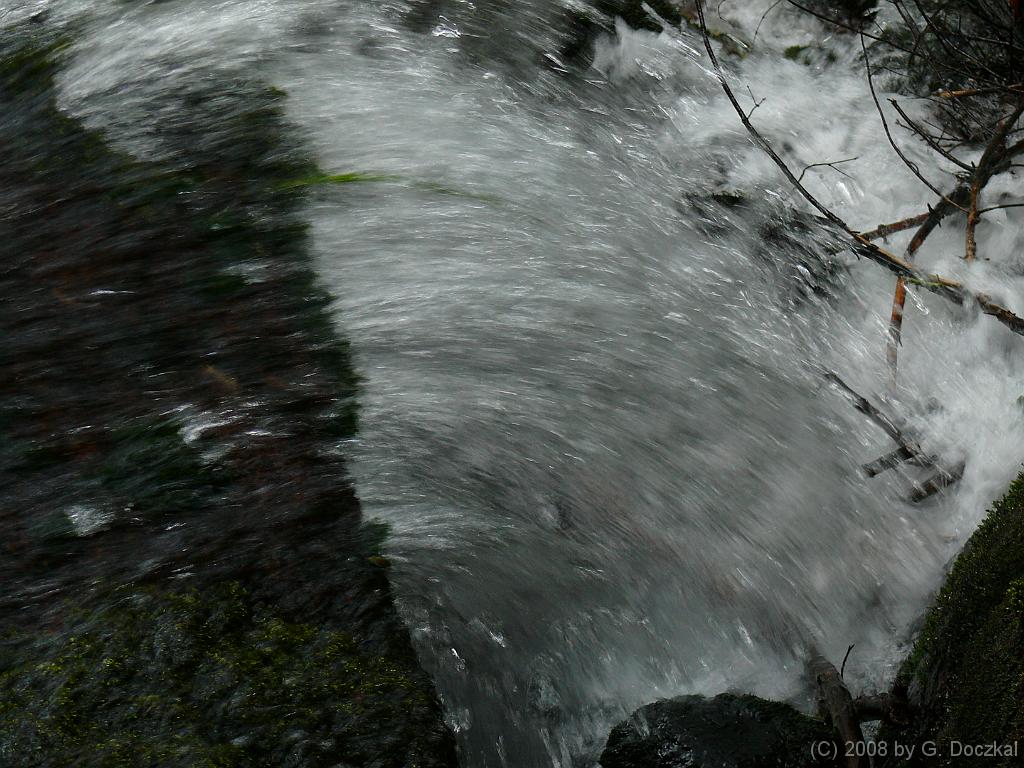 20080821-110815-157