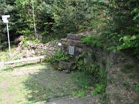  (C) 2009 by G. Doczkal, 
Der Hildebrandbrunnen, 
48.83589°N/8.37494°E, 1.68  Km von Freiolsheim, Baden-Württemberg, Germany