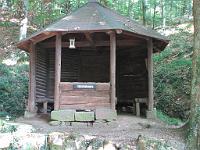 (C) 2009 by G. Doczkal, 
Hütte am Tiroler Brunnen, 
48.830486°N/8.364879°E, 1.88  Km von Michelbach, Baden-Württemberg, Germany