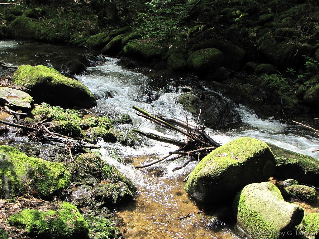 20100522-130009-5